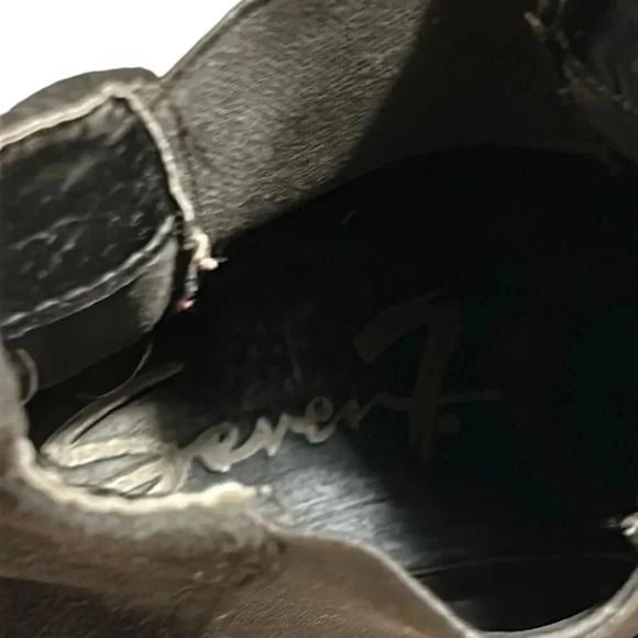 Seven 7 ankle booties, women size 7. Suede feel ,black ,tan sole,great condition - Picture 13 of 16